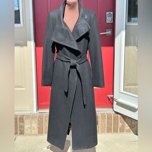 KENNETH COLE s4 wool blend long coat-looks brand NEW! Belted-oversized collar
